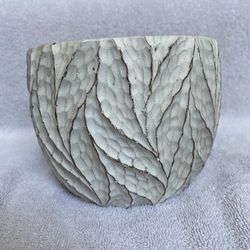 Mate White Textured Small Plant Pot 