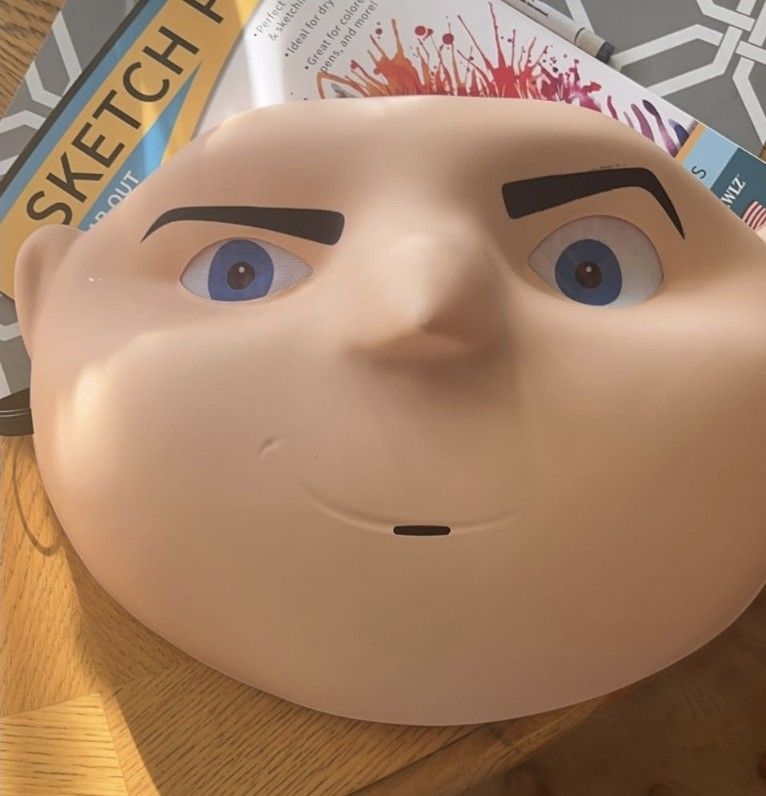 Gru Mask