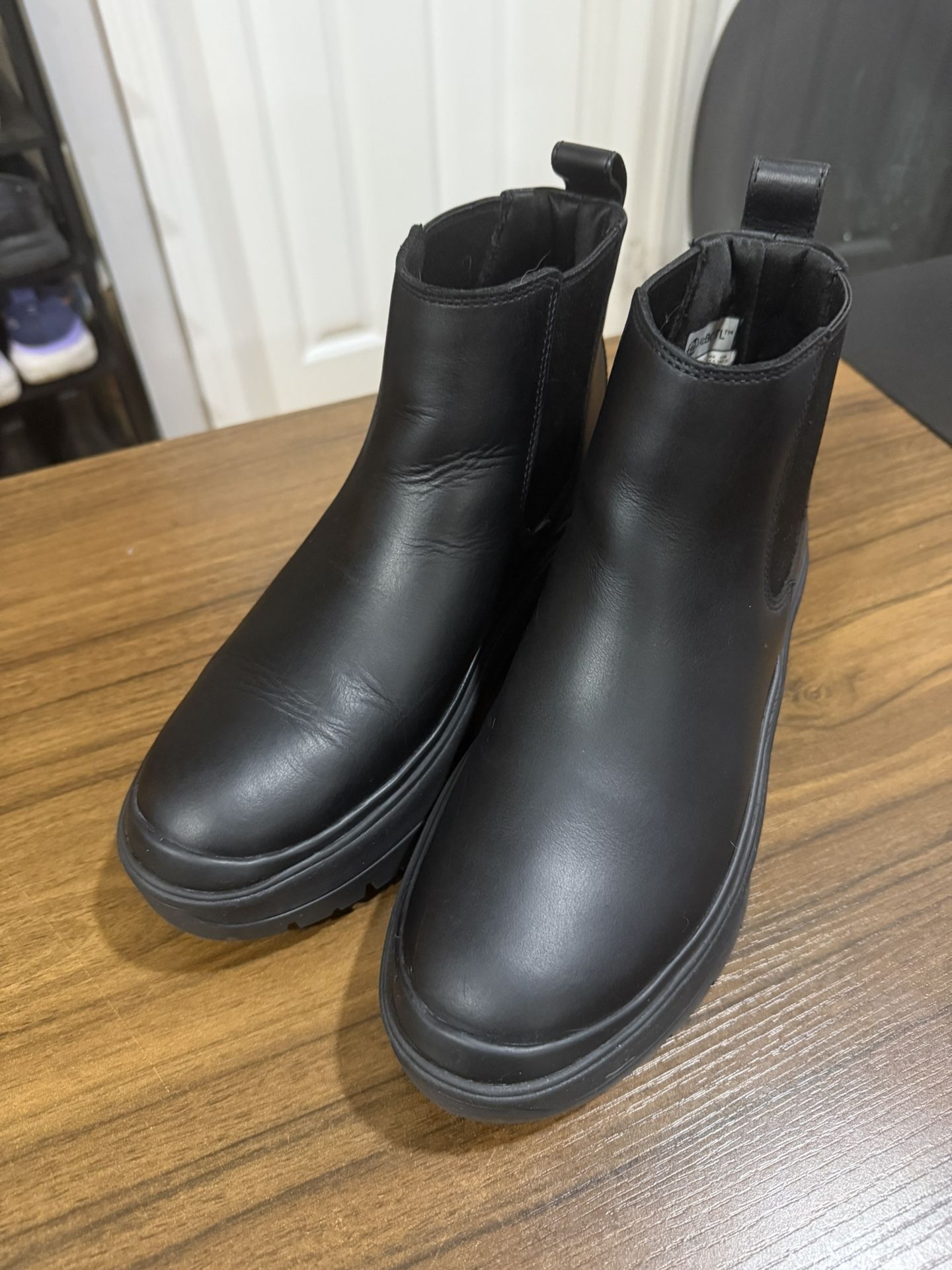 Black Timberland Boots