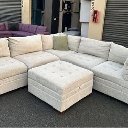 Sectional Couch 