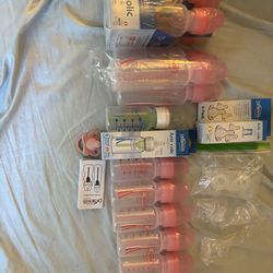 Lot of Dr brown bottles and nipples in all sizes