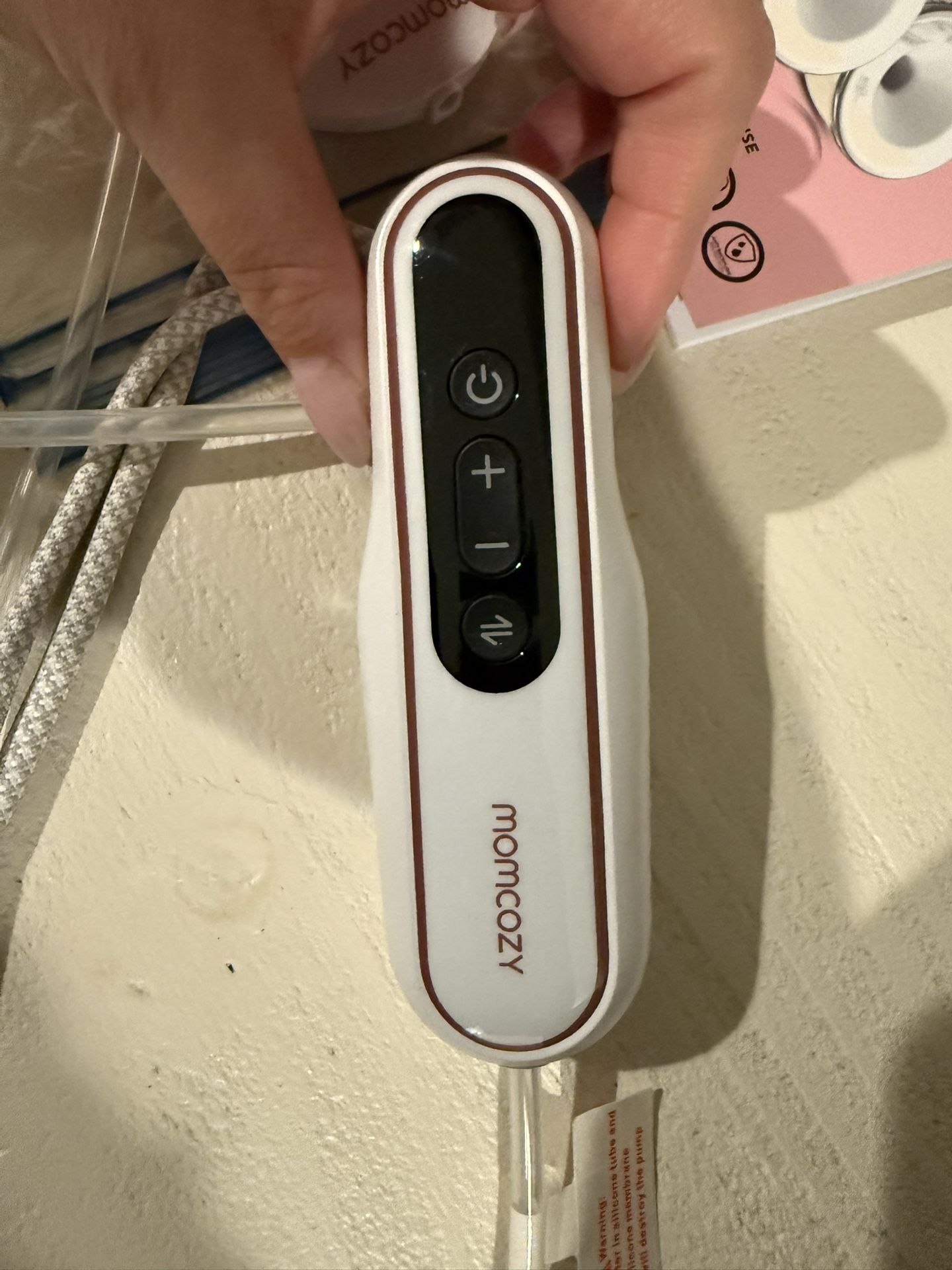 Momcozy Wearable breast pump