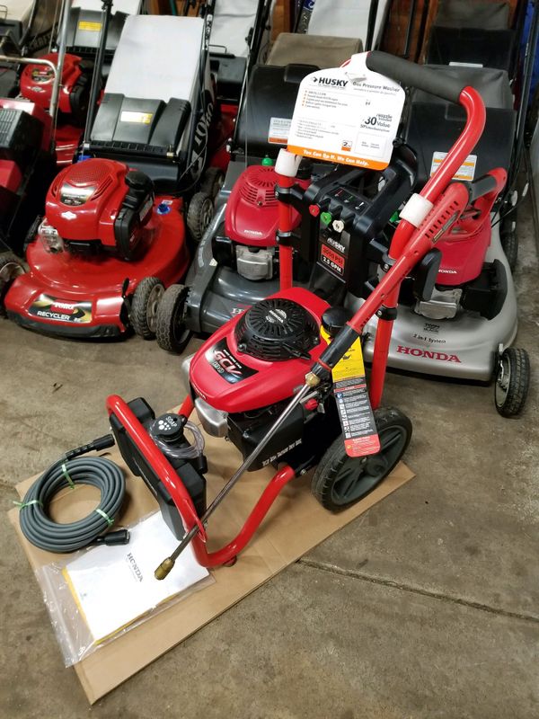 3000PSI Honda powered Husky power washer. 190cc Honda Engine works