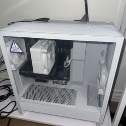 Nzxt Gaming PC! Comes With Ducky Keyboard & Logitech Mouse $620! LIKE NEW 