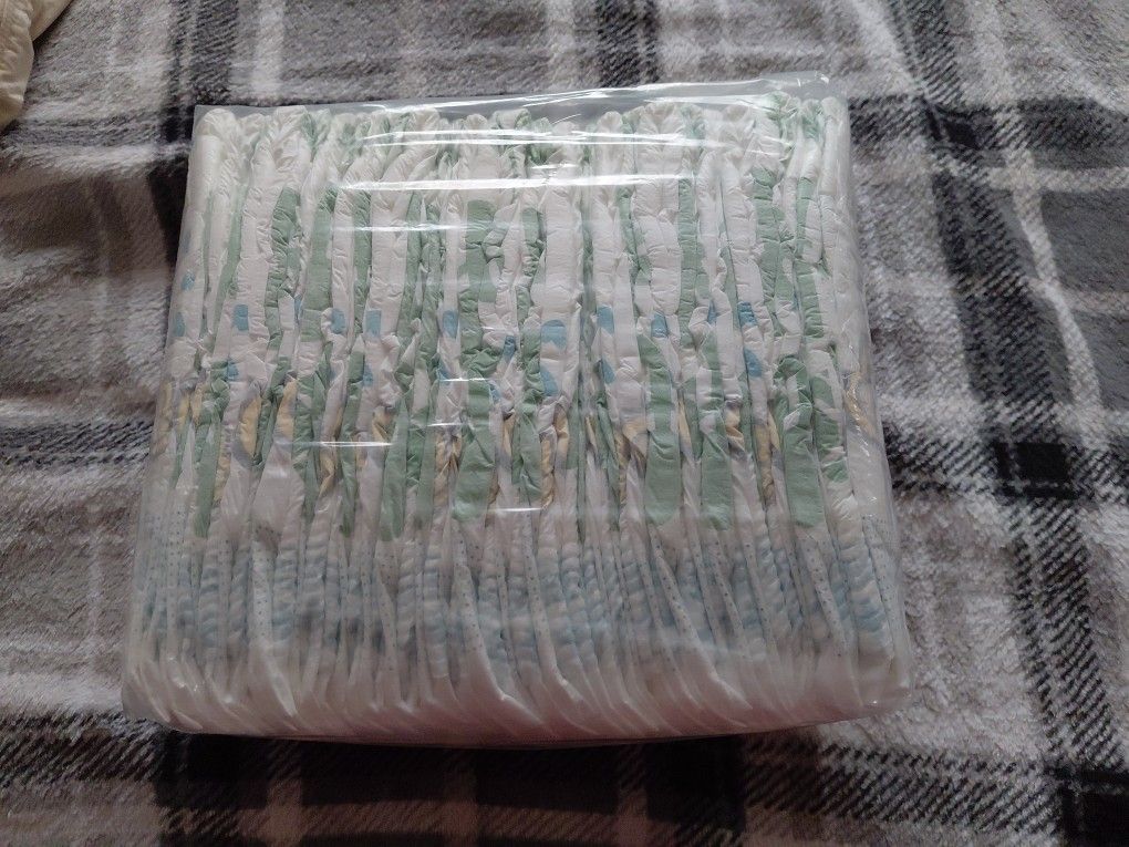 Diapers Size 4