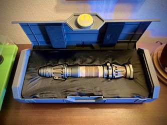 Rey Skywalker Legacy Lightsaber Hilt - Disney Parks