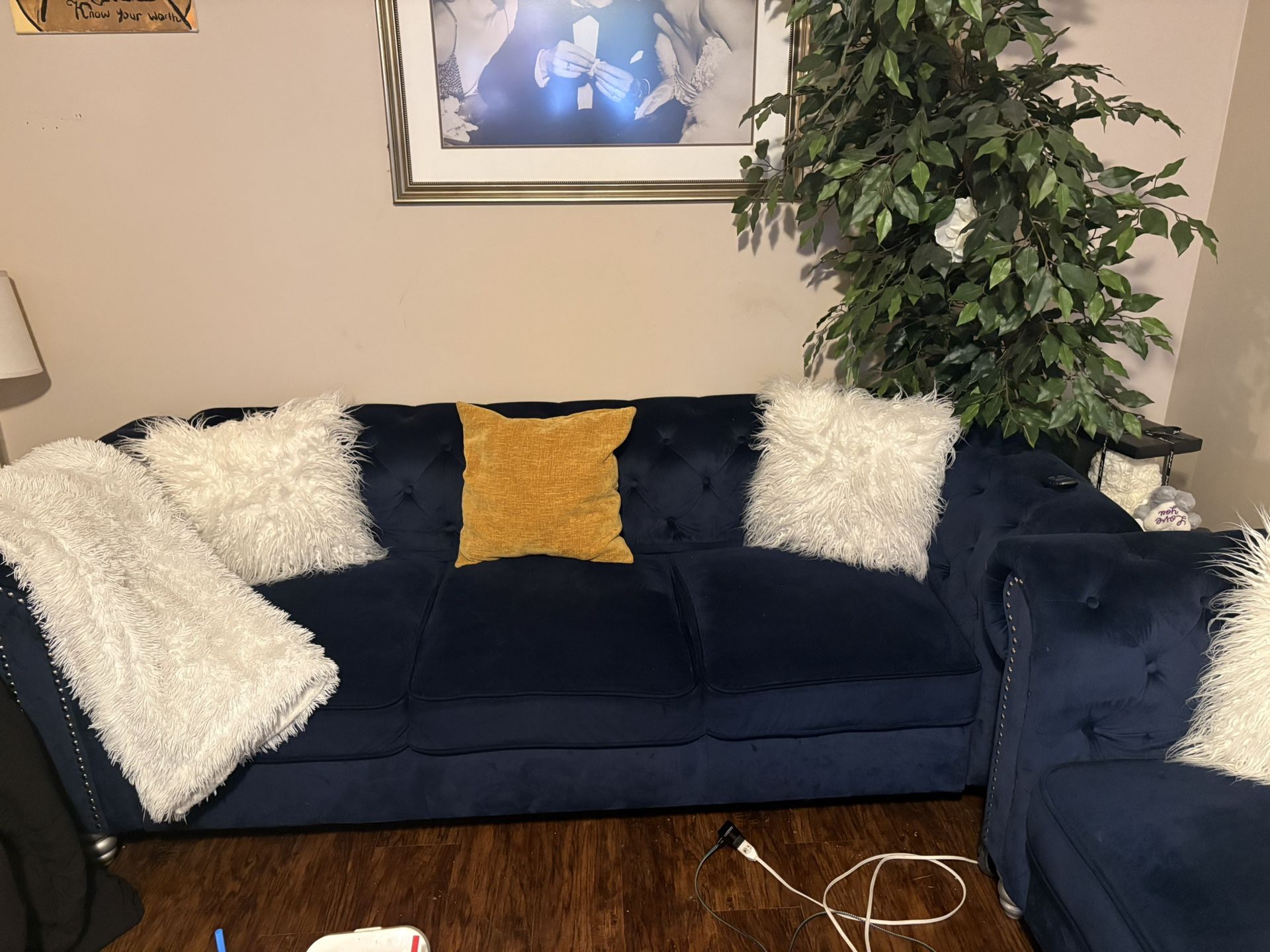 Couch Set