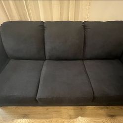 Couch set 325