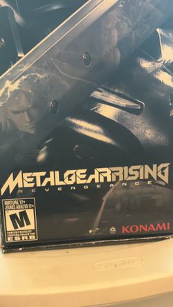 Metal Gear Rising Revengeance High Frequency Plasma Dagger Lamp