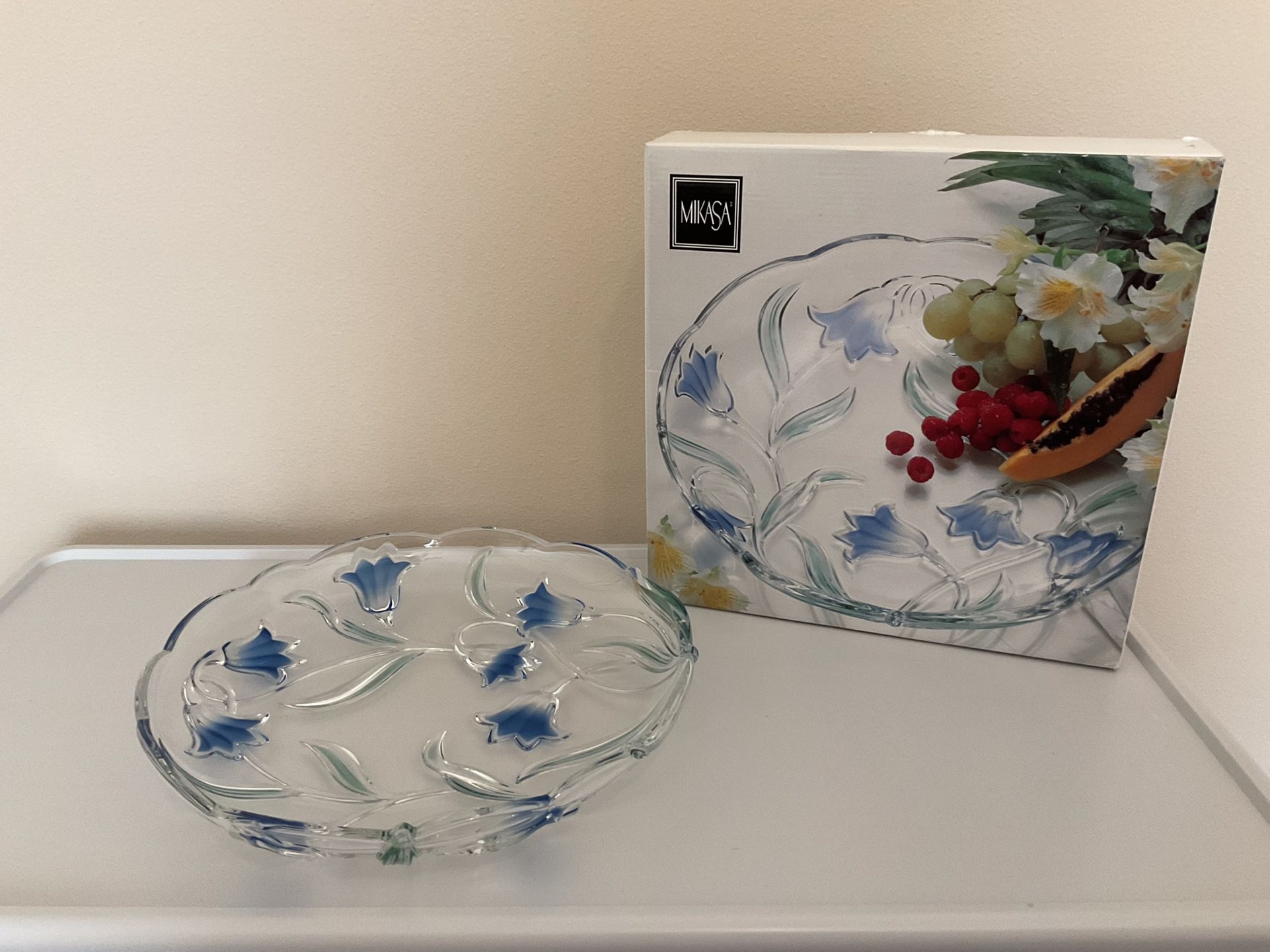 Round Glass Platter, Bluebells Green/Blue, Mikasa