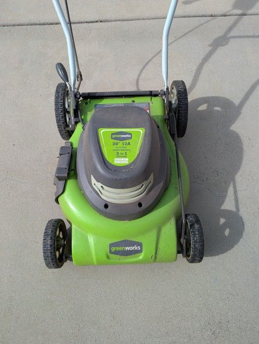 Greenworks 12 Amp 20" Corded Lawn Mower