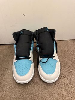 Air Jordan 1 Mid SE “Summit White Blue Chill” Men’s Size 12