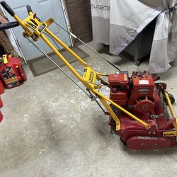 17 INCH McLANE REEL LAWN MOWER 