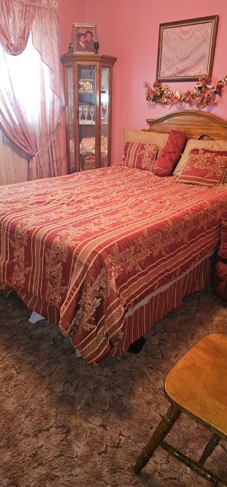 Queen Bed