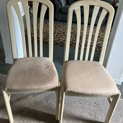 2 Chairs
