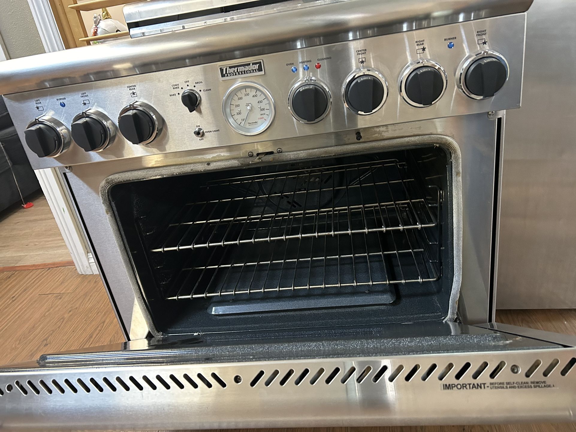 Thermador 36”dual Fuel Any Time Delivery 🚚