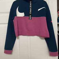 Women’s Nike Half Zip Sweater 