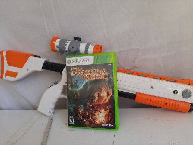 Microsoft XBox 360 Light Gun - Cabela's Dangerous Hunts Top Shot Elite Rifle & CABELAS Dangerous Hunts 2011