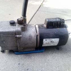 Vacuum pump / bomba de aire