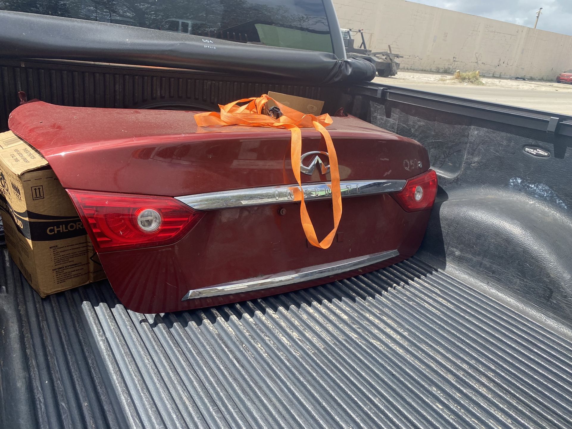 Infinitiq50 Trunk