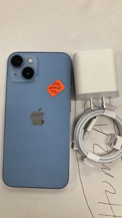 Factory Unlocked IPhone 14 256 gb comes with store warranty 