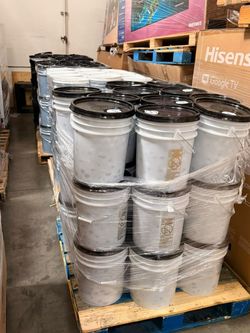 5 Gallon Bucket of Laundry Detergent