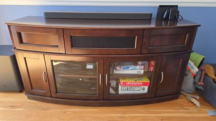 Tv stand
