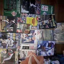 #17 18pc Baseball Magazine Lot 