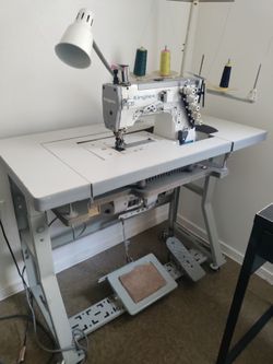 Cover stitch sewing machine