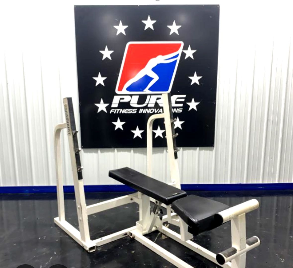 Paramount Weight bench