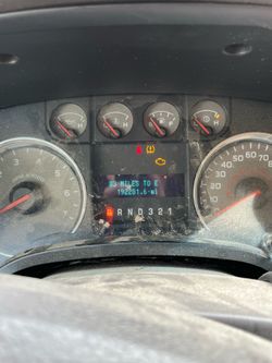 2010 ford f150 XLT (READ DESCRIPTION)