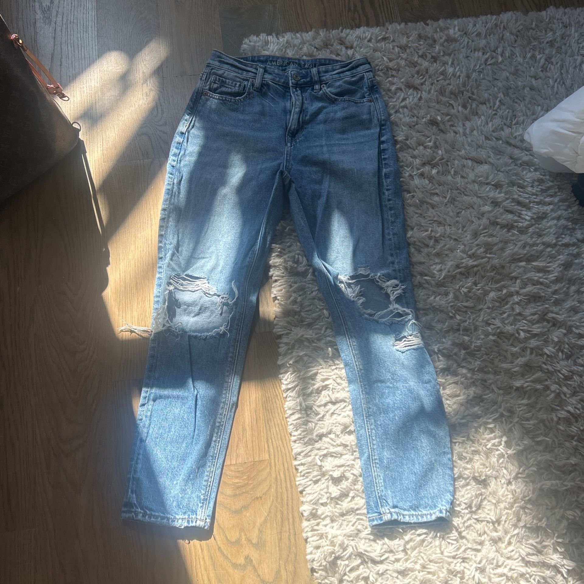 American Eagle denim light wash size 0 jeans