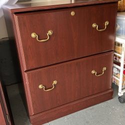 Large Desk And Filing Cabinet 