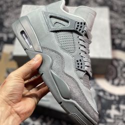 Air Jordan 4   Smoke Grey