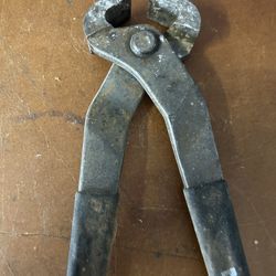 Nail Nipper Plier Tool