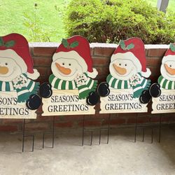 Season's Greetings Snowman Yard Signs