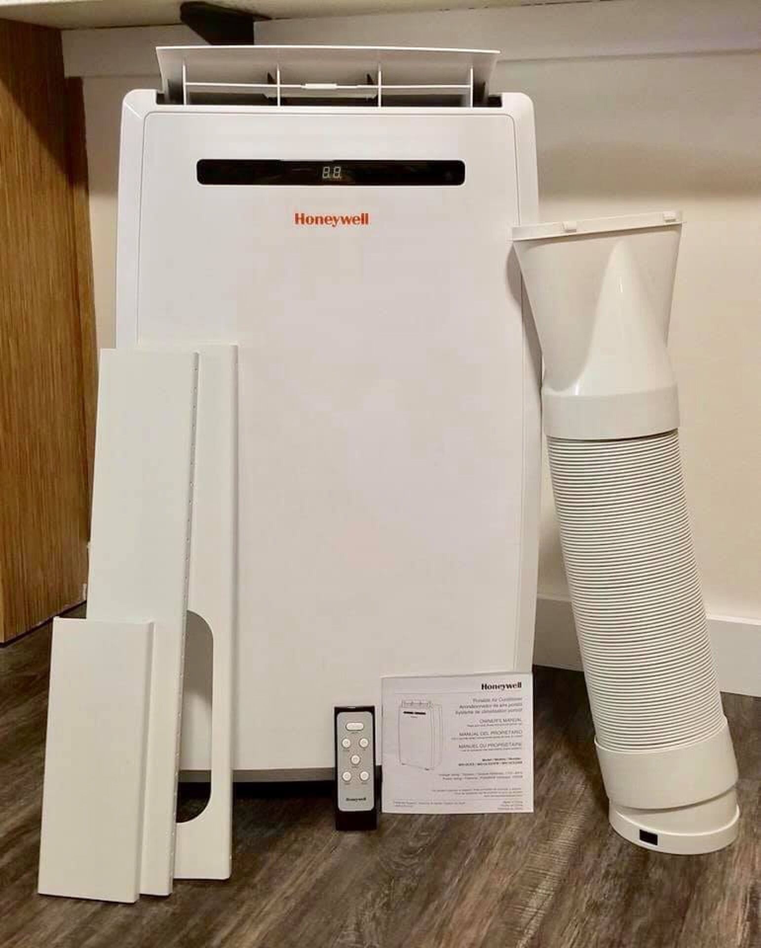 Honeywell Portable Air Conditioner with Dehumidifier and Fan
