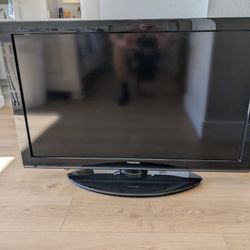 Toshiba 40 Inch TV
