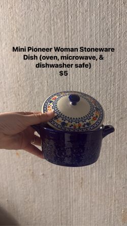 Pioneer Woman Dishes and Table Runner