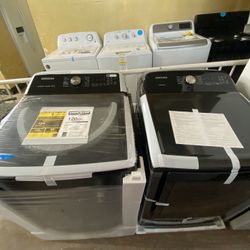 27” Samsung Black Stainless Washer And Dryer Gas
