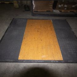 6x8 2” Thick Deadlift Platform (NOT HOMEMADE)