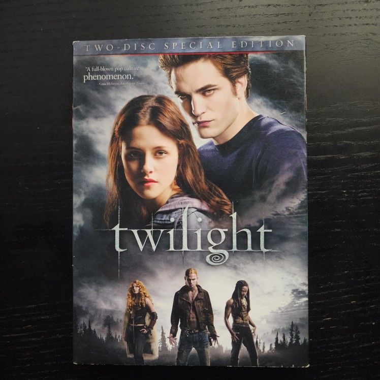 Twilight (Two Disc Special Edition DVD)