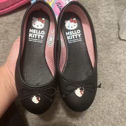 Hello Kitty Shoes