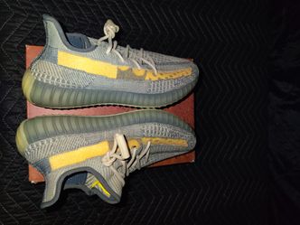 Yeezy Boost 350 V2