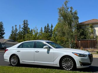 2017 Genesis G90