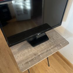 LG 24 Inch Computer Monitor/TV