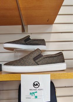 Micheal Kors slip on shoes