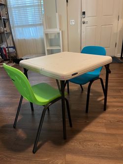 Kids folding art / craft table and chairs