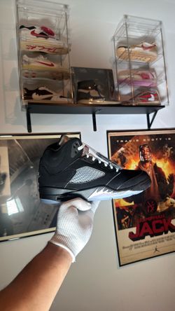 🔥 Air Jordan 5 “Black Metallic Reimagined” – Size 10.5 Men’s – Brand New / DS