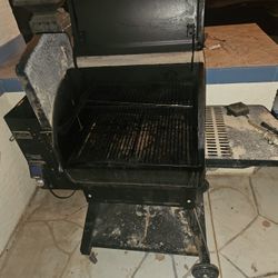 Used Cabelas Smoker